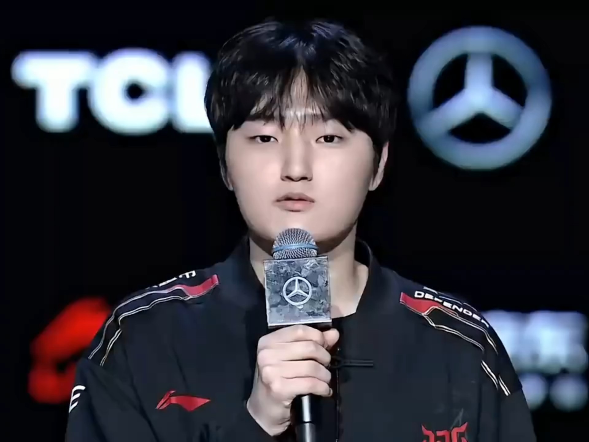 开云体育入口-BLG绝杀JDG,Deft关键制胜的简单介绍