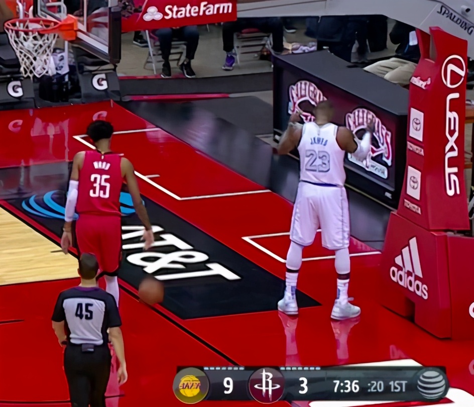 火箭碾压日本男篮,阿德巴约打破历史纪录 火箭碾压日本男篮,阿德巴约打破历史纪录