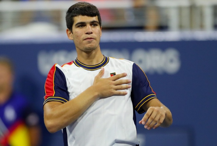 法国网球队爆冷西班牙网球队,阿尔卡拉斯完成帽子戏法 法国网球队爆冷西班牙网球队,阿尔卡拉斯完成帽子戏法