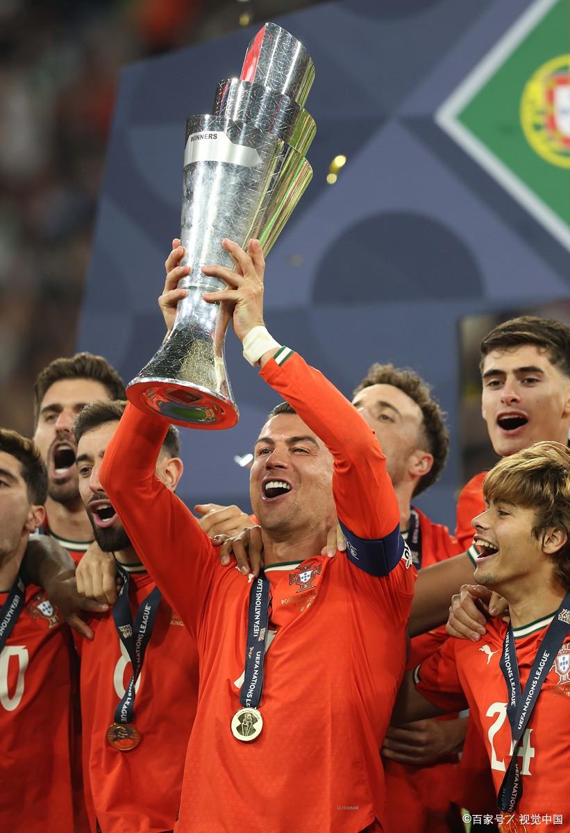 开云体育app-包含塞尔维亚队力克葡萄牙,卫冕欧洲杯冠军的词条