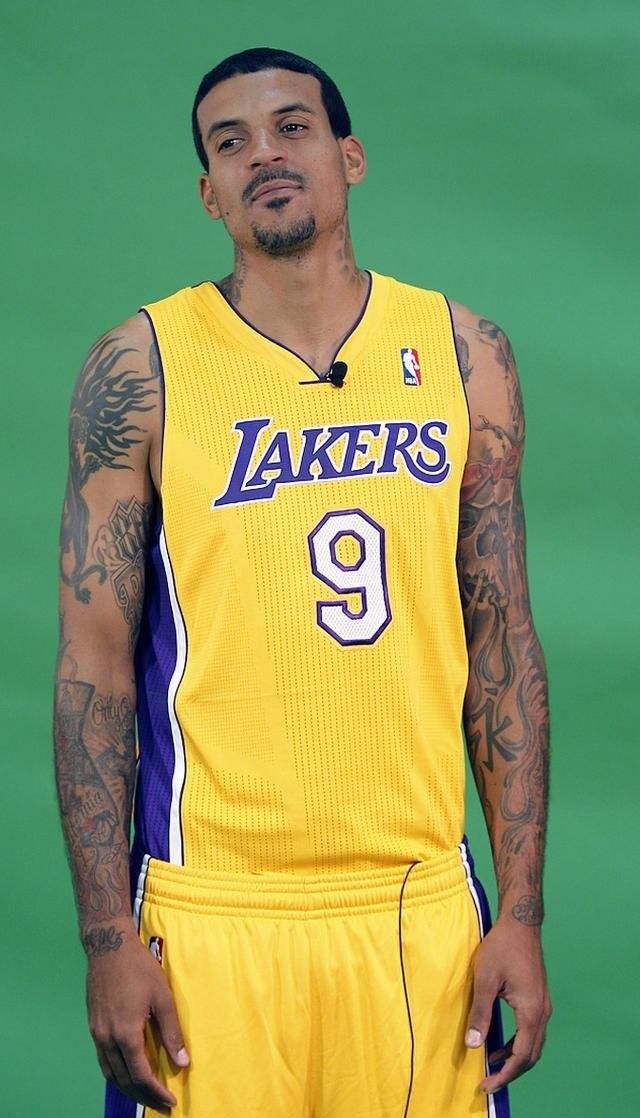 湖人大胜国王,领先西部联盟!的简单介绍 湖人大胜国王,领先西部联盟!的简单介绍