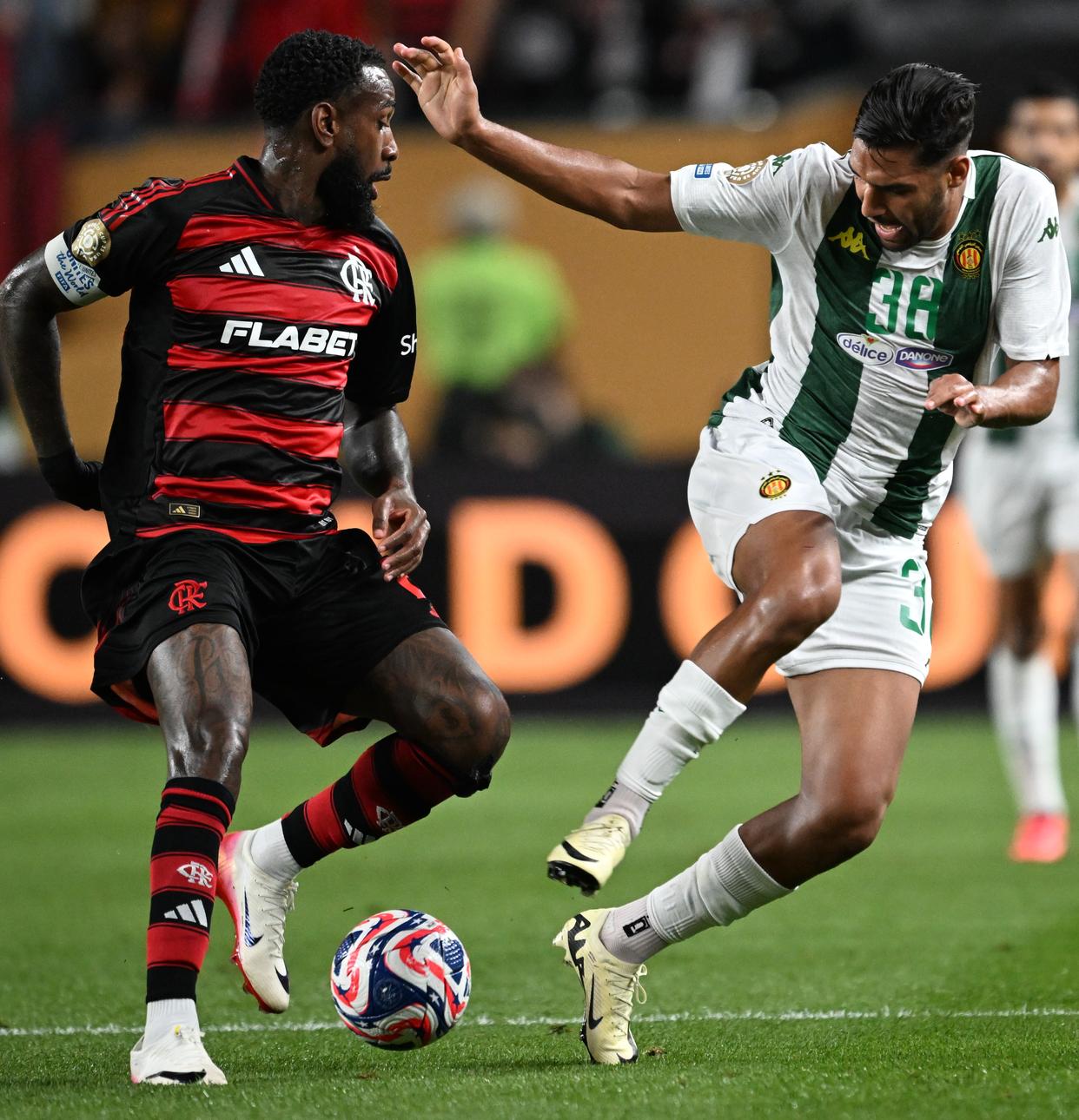 关于世界级足球赛事迎来新一轮对决,球队实力搏杀无悔的信息 关于世界级足球赛事迎来新一轮对决,球队实力搏杀无悔的信息