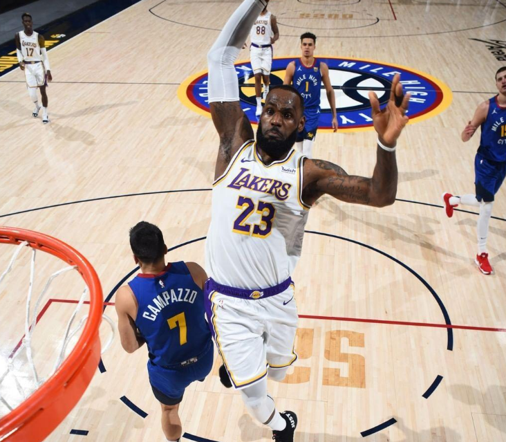 开云体育入口-奥朗多传球神奇，助队轻松打败对手！