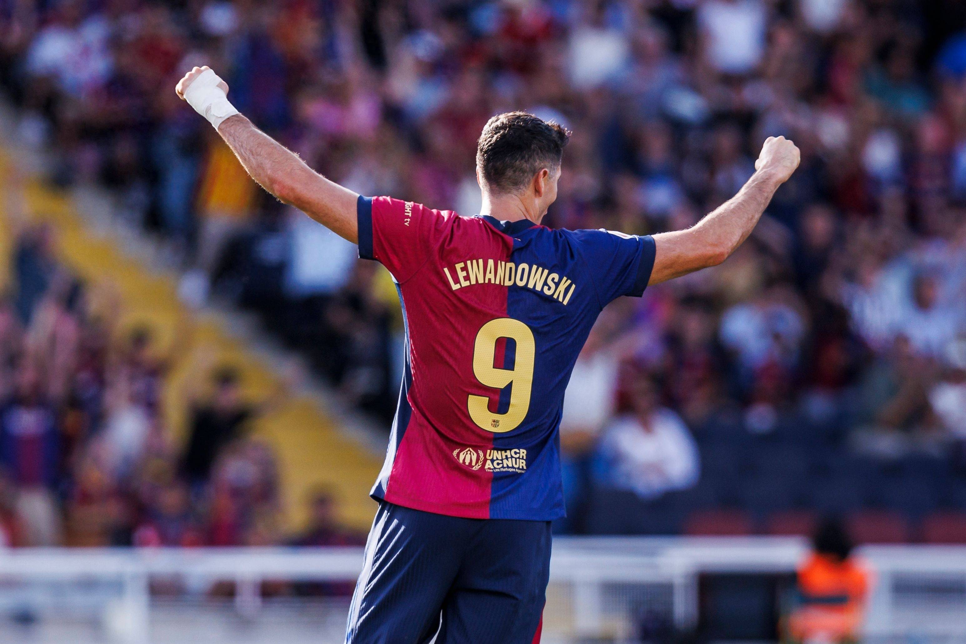 开云体育官网-关于巴萨翻盘马赛，莱万爆发神勇的信息